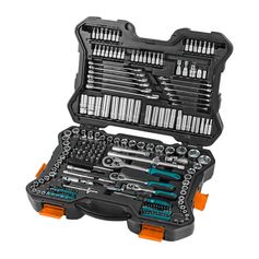 Набор ручного инструмента BORT BTK-215